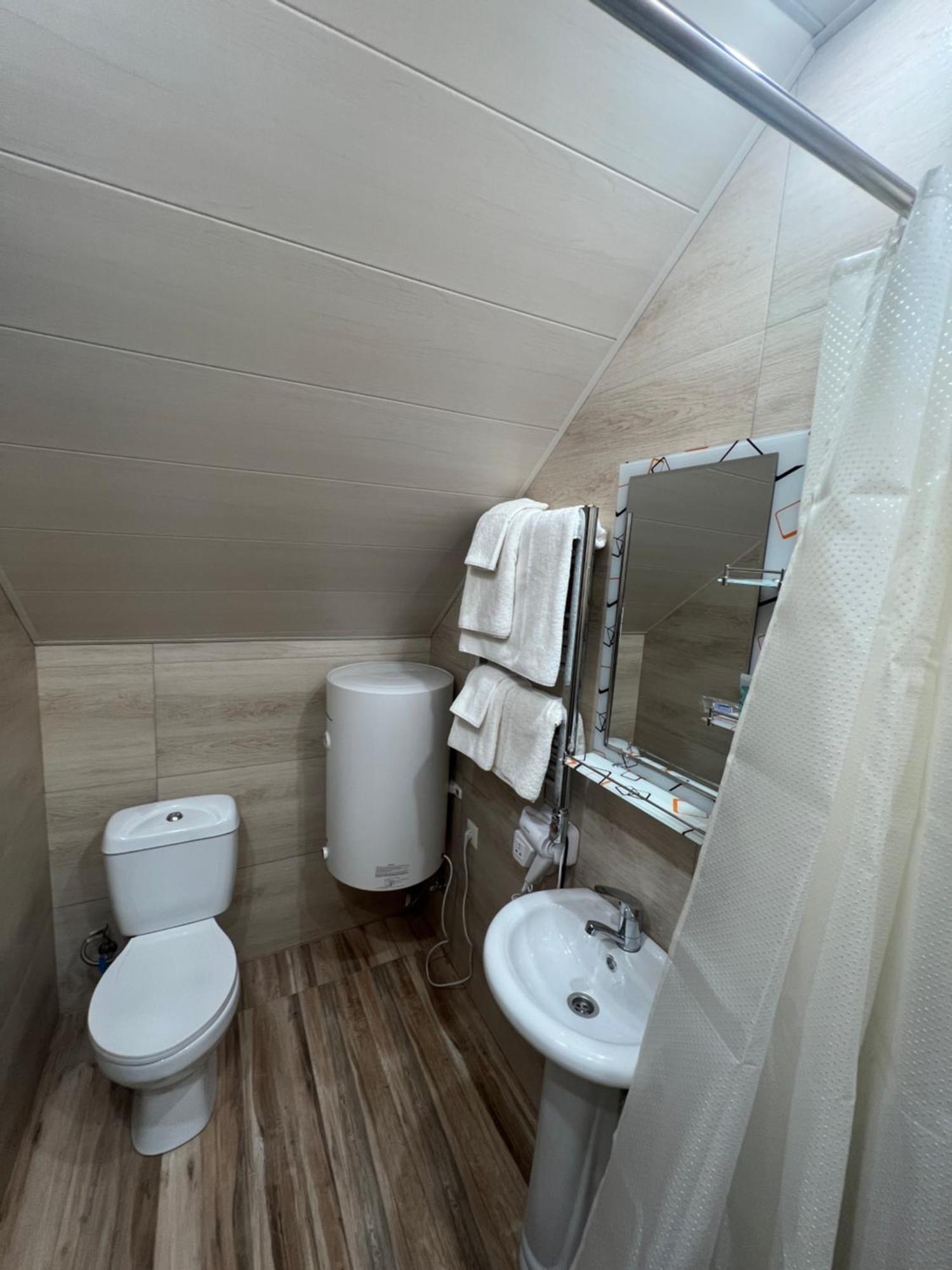 Maru House Hotel Dilijan Exterior photo